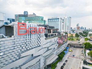 “BRAVO BKK” ศูนย์รวมความบันเทิงแห่งใหม่ ใจกลางกรุงเทพฯ ภายใต้คอนเซ็ปท์ “Fit by Day, Fun by Night” สร้างแลนด์มาร์กพื้นที่จัดงานอีเวนท์ คอนเสิร์ต ที่ครบครันและทันสมัย พร้อมเปิดสุดยอดประสบการณ์ เขย่าวงการค้าปลีกไทย