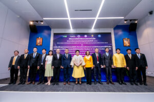 กระทรวง อว. – กระทรวงอุตฯ จับมือพัฒนายกระดับมาตรฐานยานยนต์ไฟฟ้า (EV) ดึงความเชี่ยวชาญ สวทช.- สมอ. วิเคราะห์ทดสอบยานยนต์ไฟฟ้าและอุปกรณ์ที่เกี่ยวข้อง หนุนนโยบายรัฐบาล ดันไทยเป็น EV Hub ที่ใหญ่ที่สุดในภูมิภาคเอเชียแปซิฟิก