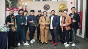 “อ่านแล้วรวย” เปิดตัวสำนักพิมพ์ “Read and Rich Publishing” จัดทอล์คโชว์ “หาเงินง่ายๆ สไตล์คนขี้เกียจ” รวมกูรูด้านการหาเงินไว้ในที่เดียว