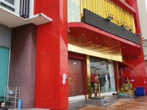 “ร้านทองแม่ตั๊ก”  คิดราคาทองตามความเป็นจริงและได้เงินคืนมากกว่าตอนซื้อ  เป็นที่พอใจของลูกค้า 