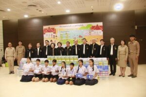 มูลนิธิป่อเต็กตึ๊ง ทุ่มงบกว่า 15.8 ล้านบาท ส่งความสุข มอบของขวัญให้แก่เยาวชนทั่วประเทศ เนื่องในวันเด็กแห่งชาติ ประจำปี 2568
