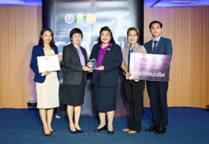 อว.โดย วช. ร่วมกับ ม.ธรรมศาสตร์ มอบรางวัลนวัตกรรมการสื่อสารภาครัฐ Commu Max Competition แก่หน่วยงานภาครัฐสร้างสรรค์นวัตกรรมสื่อสร้างสรรค์ดีเด่น