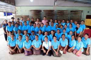 กรมหม่อนไหม หนุน “กลุ่มต้นหม่อนซิลล์” บ้านหัวตะพาน พุทไธสง สร้าง “บุรีรัมย์โมเดล“ยกระดับคุณค่าผ้าไหมไทย ก้าวไกลสู่เวทีระดับประเทศ พร้อมดึงเทคโนโลยี นวัตกรรม ปรับวิถีการเลี้ยงดั้งเดิม ทำให้สามารถสร้างผลผลิตสร้างรายได้ให้เกษตรกรอย่างยั่งยืน