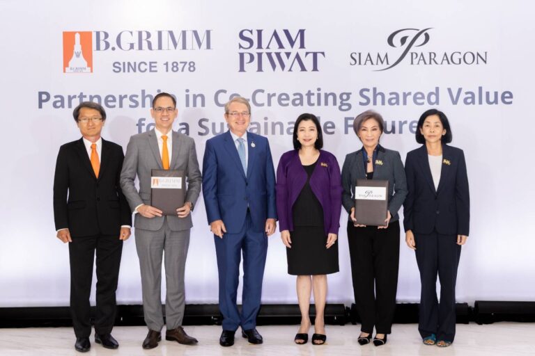 บริษัทบี. กริม ผนึกสยามพิวรรธน์ เดินหน้าความร่วมมือเชิงกลยุทธ์หลายมิติ ติดตั้งโซลาร์รูฟท็อปสยามพารากอน -ขับเคลื่อนสู่อนาคตพลังงานสะอาด