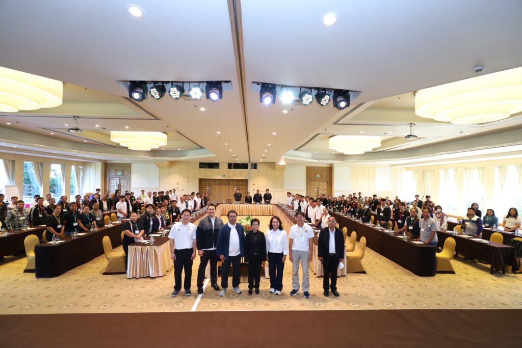 เกษตรกรยาสูบภาคเหนือเร่งเสริมความรู้ สู้ความท้าทายภายใต้นโยบายควบคุมยาสูบโลก