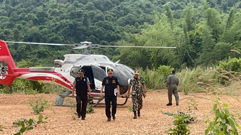 ฉก.ทส. ลุยสอบ นายทุนรุกป่าแก่งกระจานกว่า 900 ไร่ สั่งพิสูจน์ น.ส. 3 ก. ย้อนหลัง “สุชาติ” ย้ำป่าของคนไทย ต้องเอาป่าคืน