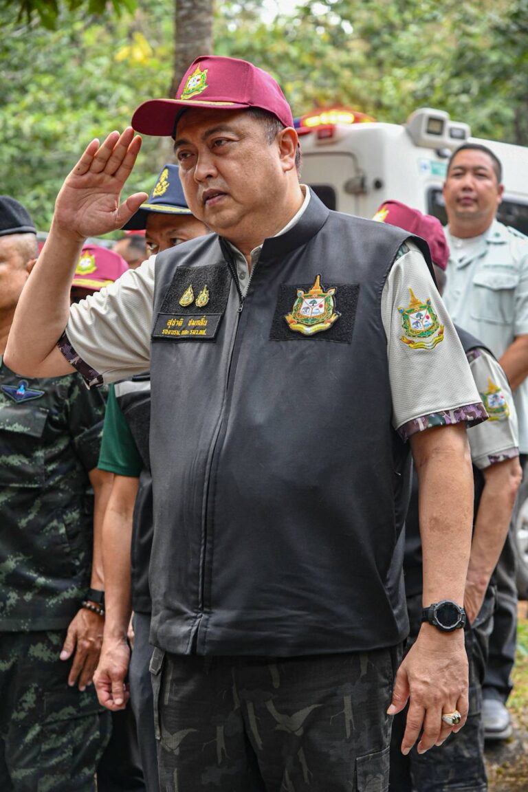 “รองนายกฯ สุชาติ” สั่ง “กรมควบคุมมลพิษ – กรมฯ น้ำ – น้ำบาดาล” ลงพื้นที่สบเมย เร่งตรวจสอบคุณภาพน้ำ พร้อมหาแหล่งน้ำใช้ทดแทนให้ชุมชนริมแม่น้ำสาละวิน