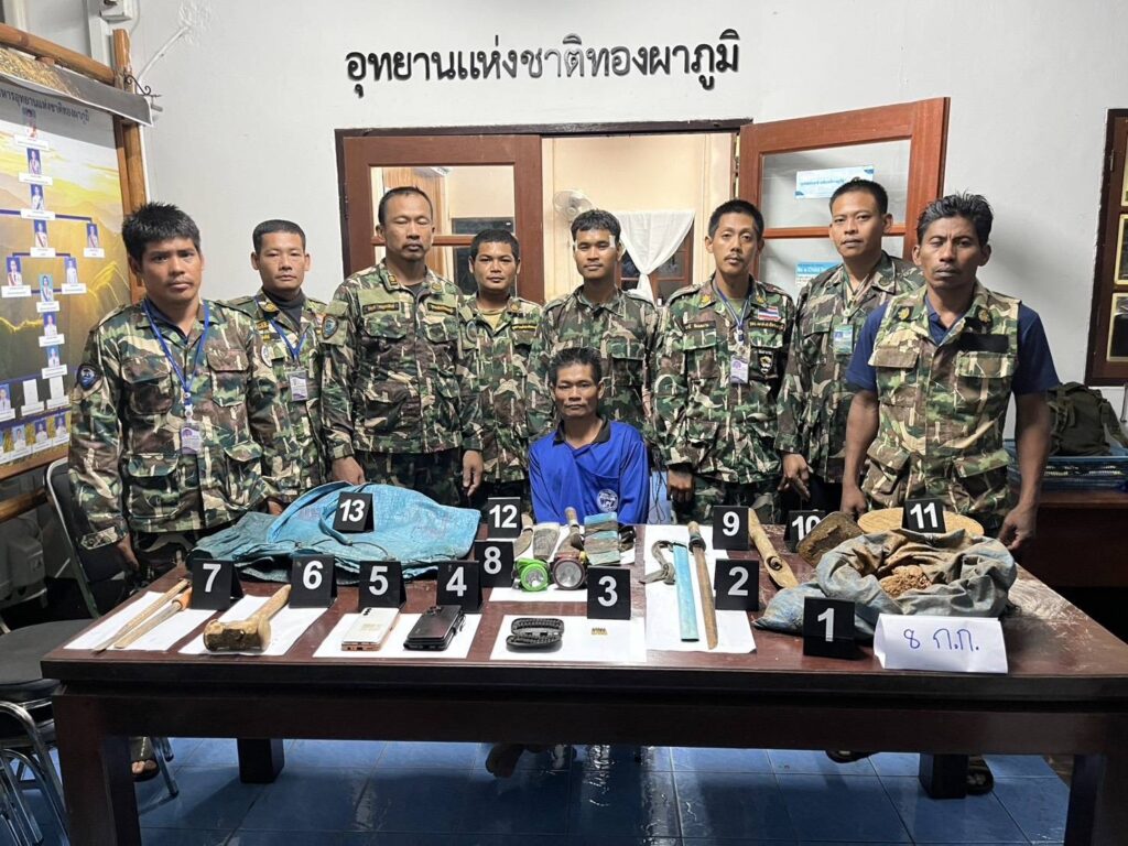 “รองนายกฯสุชาติ” สั่งตั้งฐานปฏิบัติการร่วมอุทยานฯ ตชด. ทหาร​ ป้องกันลักลอบขุดทองในเขตอุทยานฯทองผาภูมิ จ.กาญจนบุรี