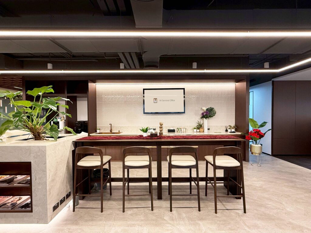 IW Serviced Office สำนักงานพร้อมใช้ เปิดตัวสาขาใหม่ ใจกลางสาทร ตอบโจทย์ความสะดวกครบครัน พร้อมภาพลักษณ์ทันสมัย น่าเชื่อถือ