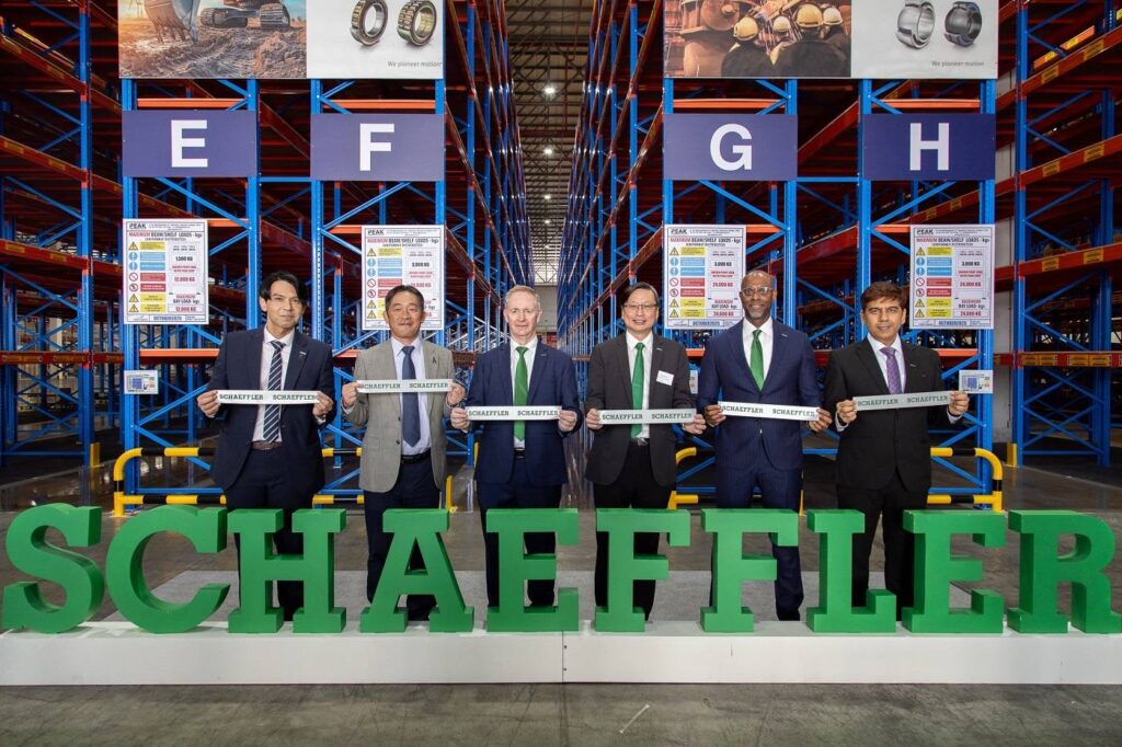 แชฟฟ์เลอร์เปิดตัวศูนย์กลางโลจิสติกส์สำหรับฝ่ายธุรกิจตลับลูกปืนและโซลูชั่นอุตสาหกรรม ประจำภูมิภาคเอเชียตะวันออกเฉียงใต้แห่งใหม่ในไทย