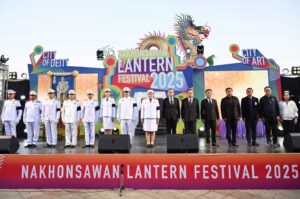 วช. ร่วมกับสมาคมกีฬาเครื่องบินจำลองและวิทยุบังคับและThai PBS จัดการแข่งขันออกแบบแผนการบินโดรนแปรอักษรชิงถ้วยพระราชทานฯในงานNakhonsawan Lantern Festival 2025