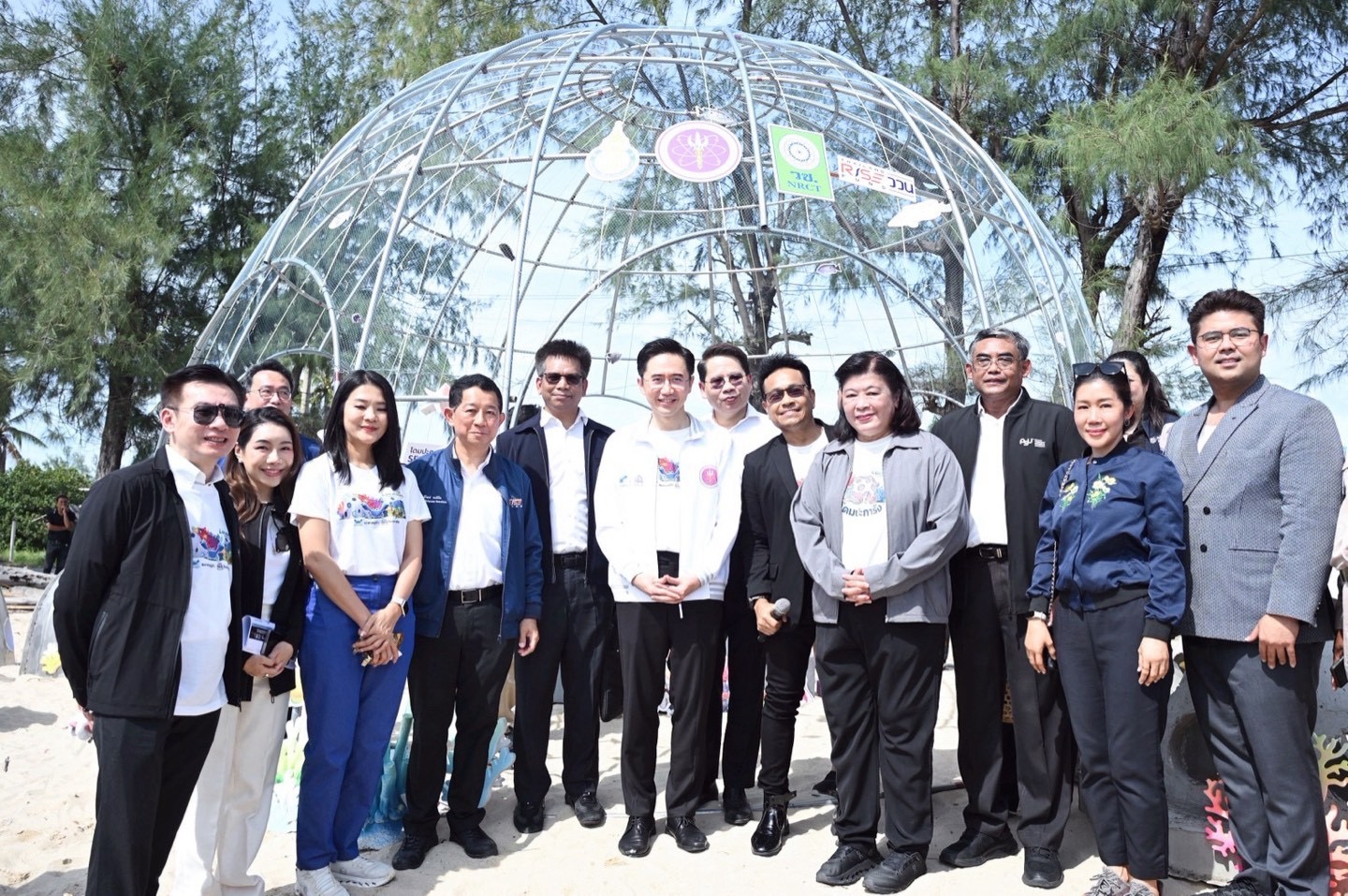 “ยศชนัน” สนับสนุนการนำวิจัยและนวัตกรรม ดูแลระบบนิเวศทางทะเลและชายฝั่ง หนุน“ธนาคารปูม้า” “โดมปะการัง” เพื่อความยั่งยืน