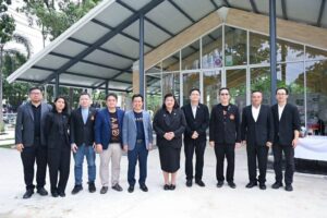 วช. หนุน KMITL นำเทคโนโลยี Glulam ไม้ประสานกาว นวัตกรรมยกระดับมาตรฐานไม้ยางพาราและวัสดุก่อสร้างไทย โชว์เปิดอาคาร “ศาลาท่าน้ำพระจอมเกล้า” ณ สถาบันเทคโนโลยีพระจอมเกล้าเจ้าคุณทหารลาดกระบัง